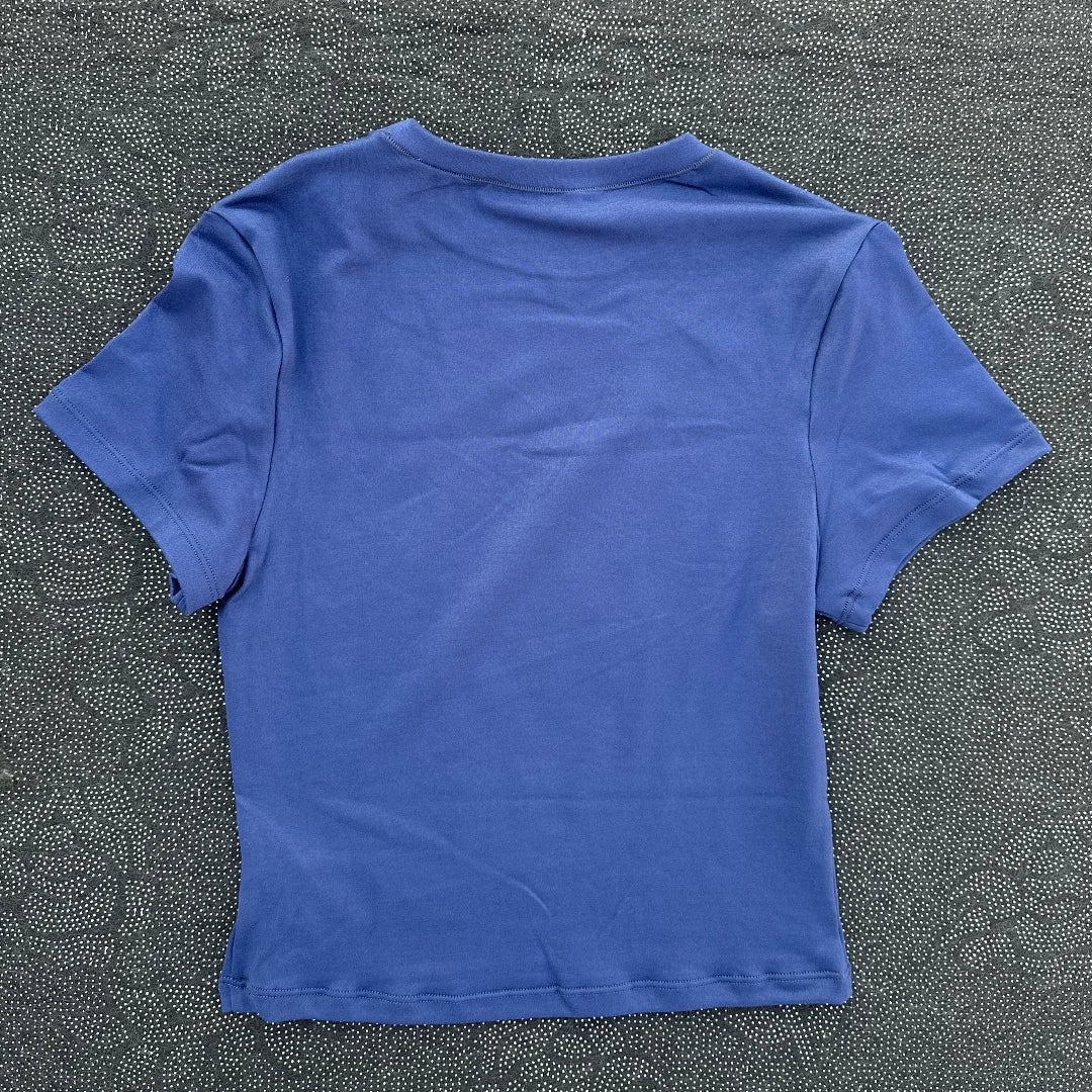 Women’s Cropped Yoga T-Shirt – Breathable & Fitted for Training